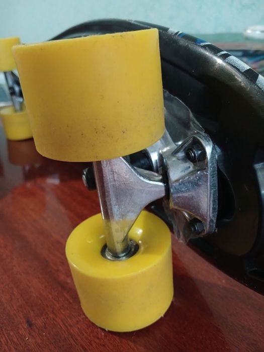 Продам скейтборд