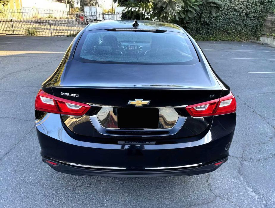 Chevrolet Malibu      2016