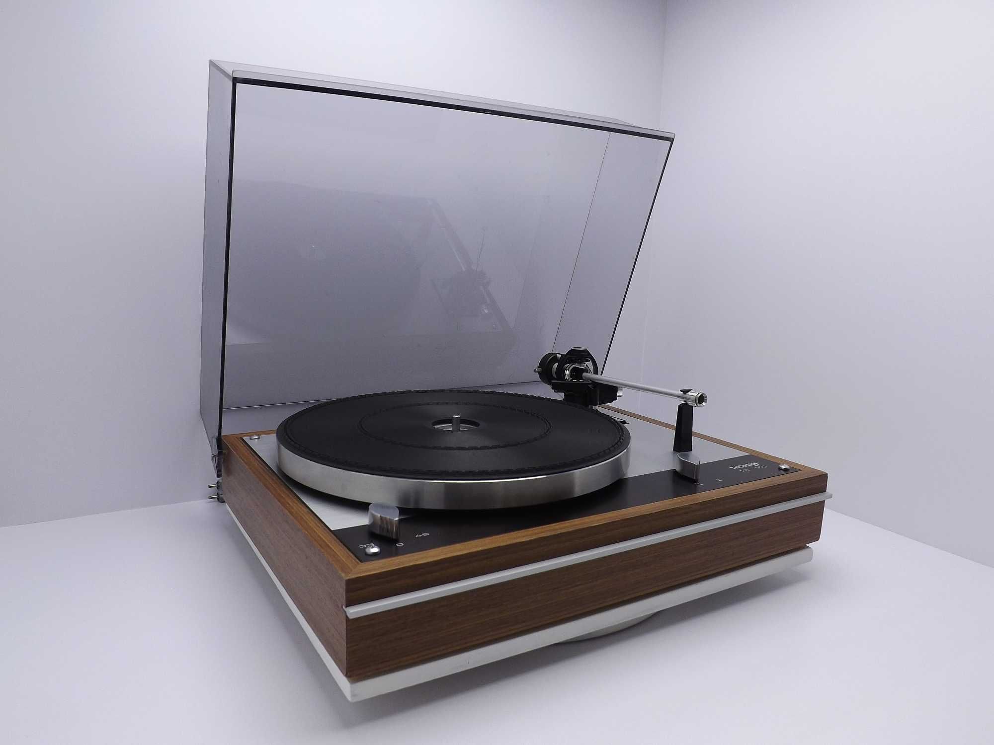 Gramofon Thorens TD 160