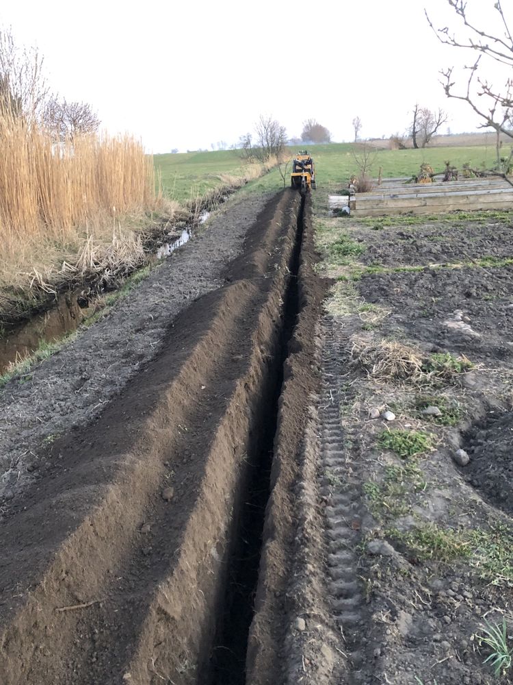 Melioracje , wykopy koparka łancuchową