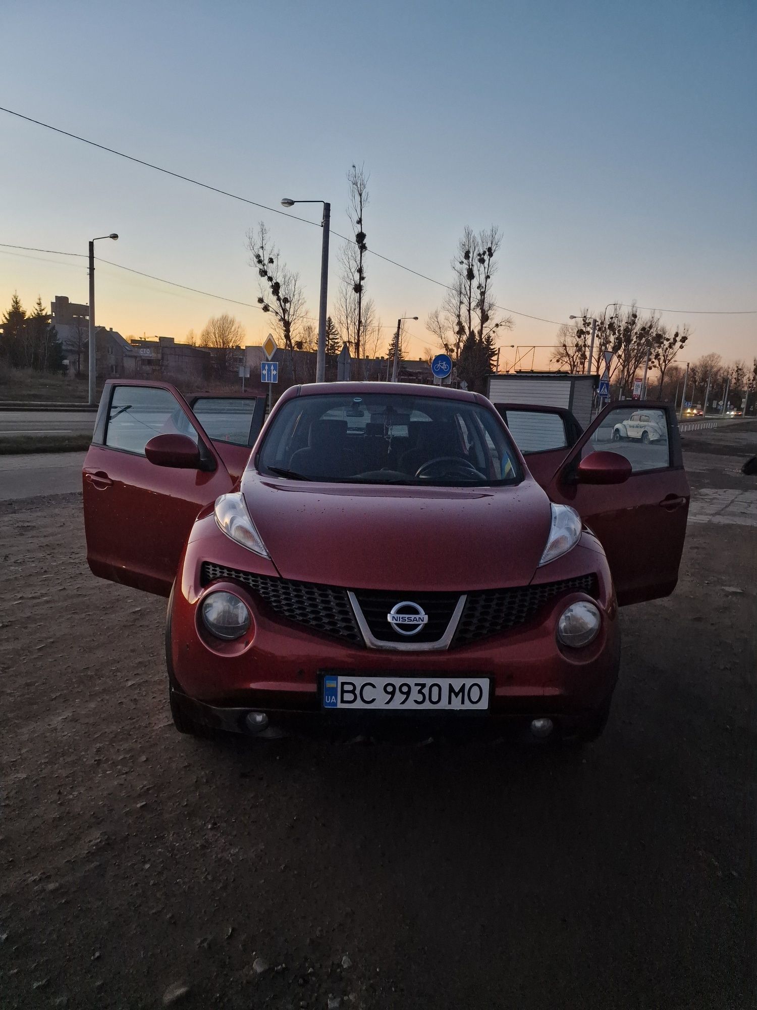 Nissan juke Ніссан Джук 2012