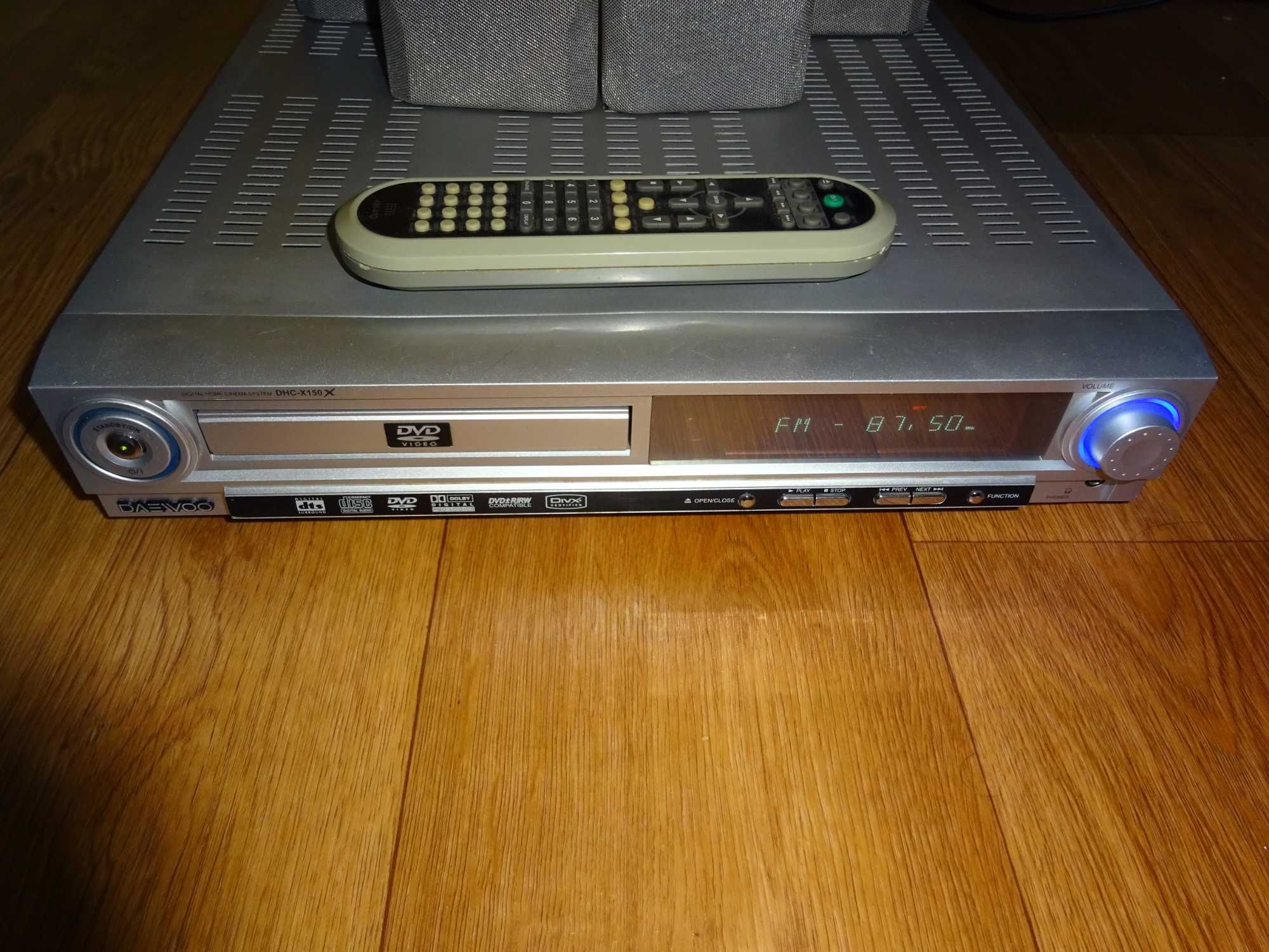 DVD плеер (домашний кинотеатр) с радио Daewoo DHC-X150