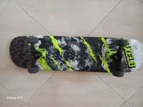 Skateboard oxelo quase novo