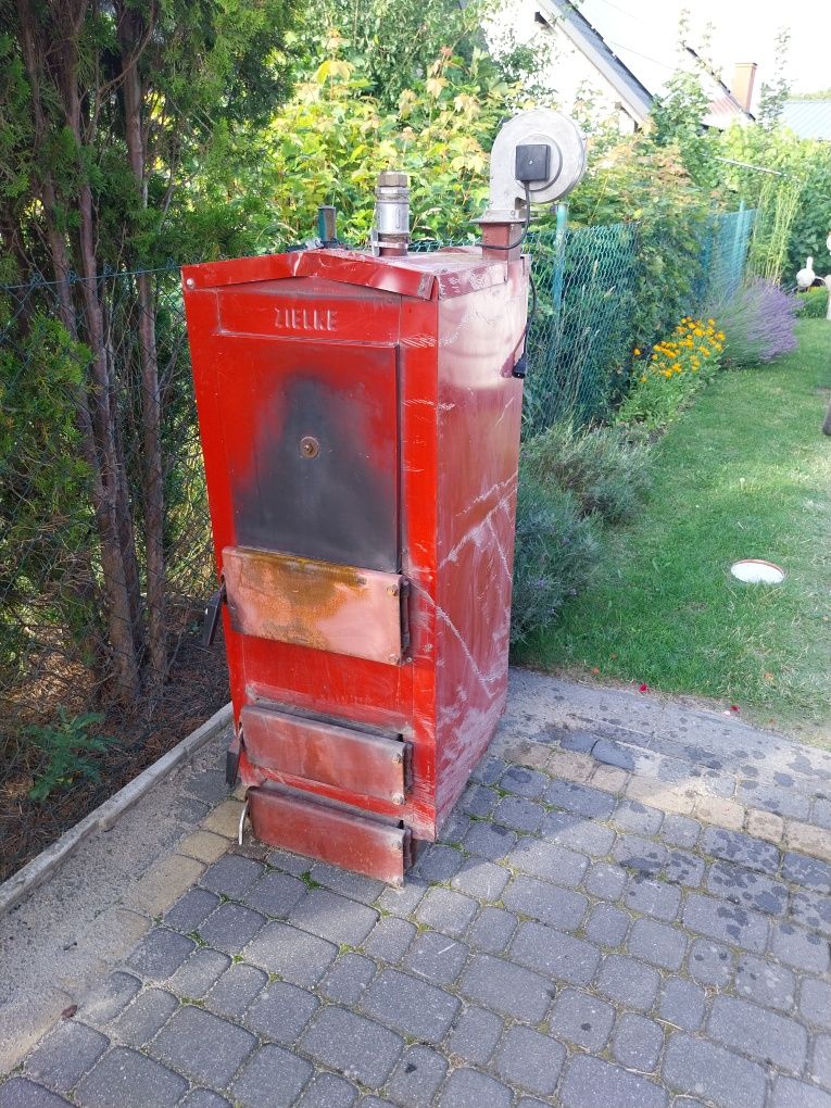 Piec , bojler na wodę