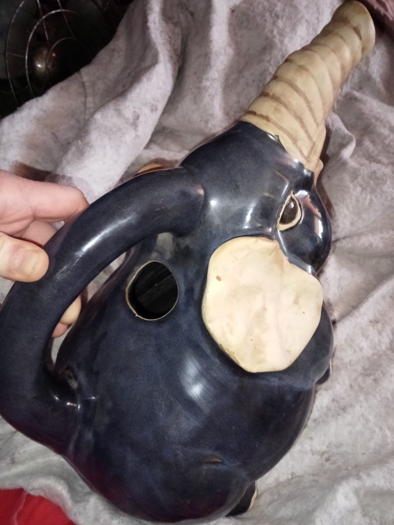 Stara konewka ceramiczna Słoń konewka ceramika szkliwiona lata 70te XX
