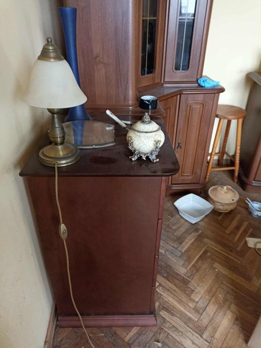 Komplet mebli z drewna Witryna komoda regał słupek z szufladami