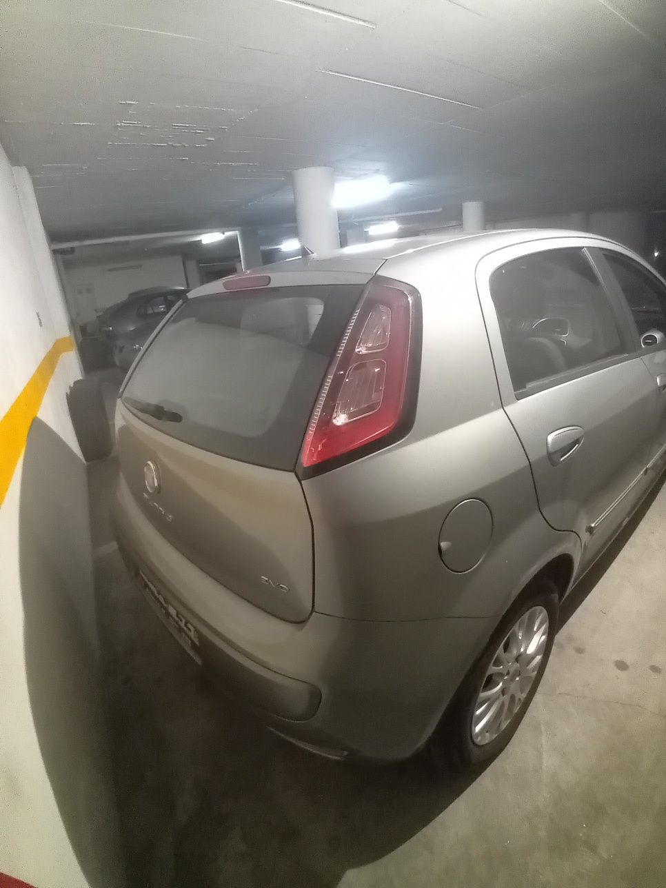 FIAT PUNTO-2010 Usado