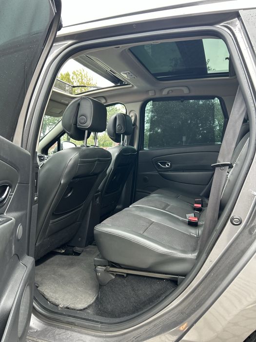Renault Grand Scenic (Рено Сценік) 2012р. 1.5 Дизель. Автомат.