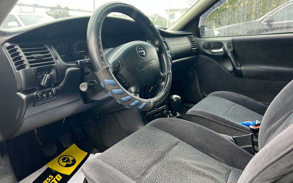 Opel Vectra B 2000