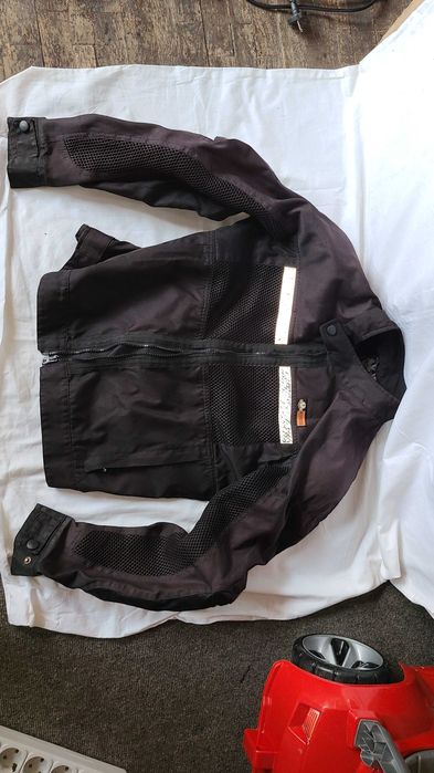 Мотокуртка Regal Raptor мотошлем Shark S-900 мотоперчатки наколенники