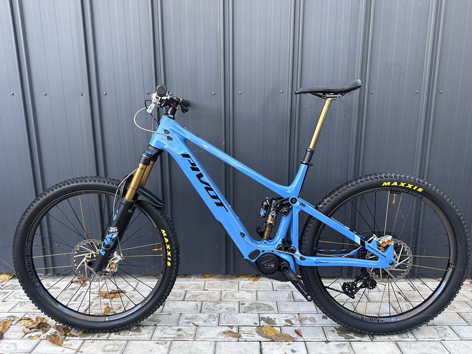 Топ! Преміальний електропідвіс Pivot Shuttle Am Pro X0 XL