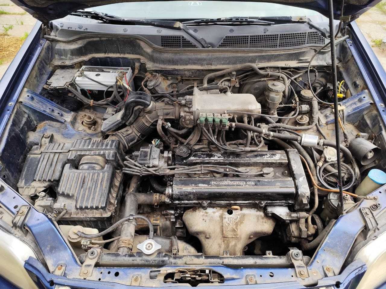 Авто HONDA CR-V 1997