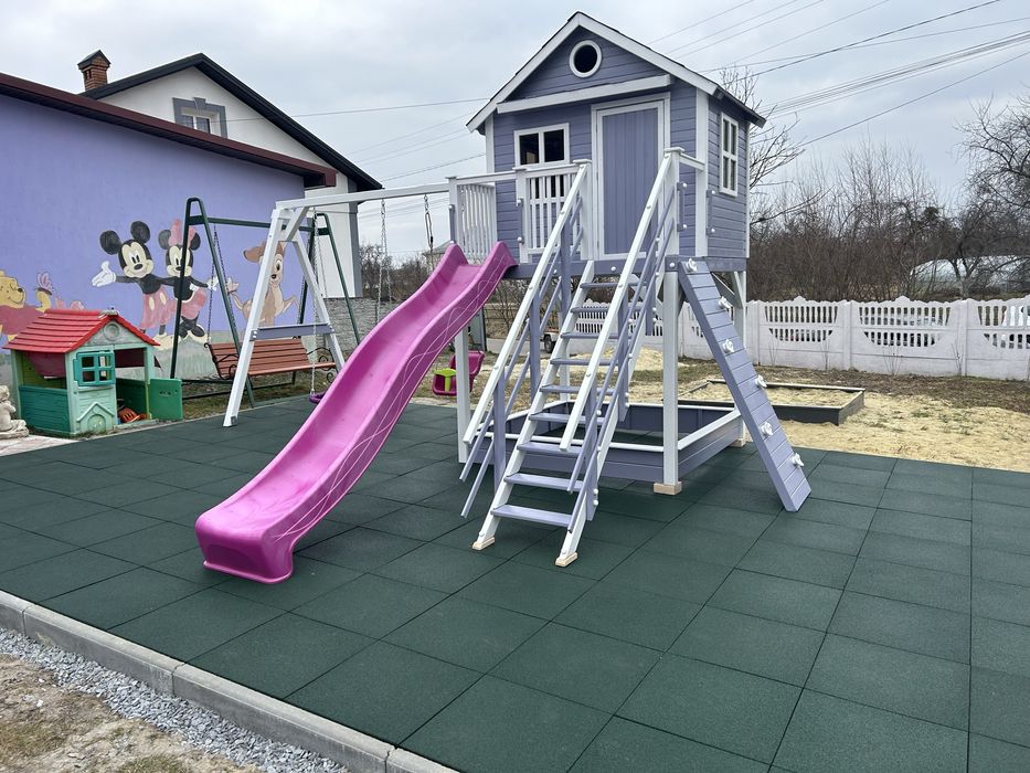 Дітям гірка гойдалки будиночок пісочниця скелелаз скеледром майданчик