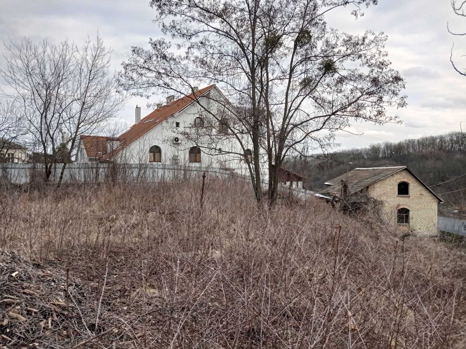 Продаж землі на вул. Редутна (15 соток)