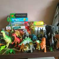 Zwierzątka figurki dinozaury