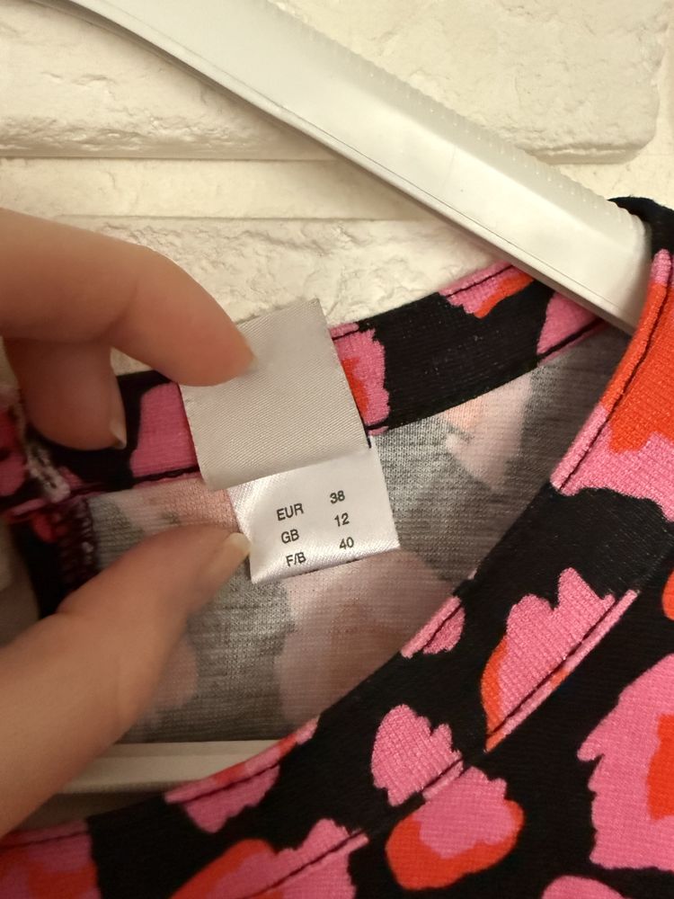 Kolorowa piękna sukienka heine roz. 38 89% wiskoza