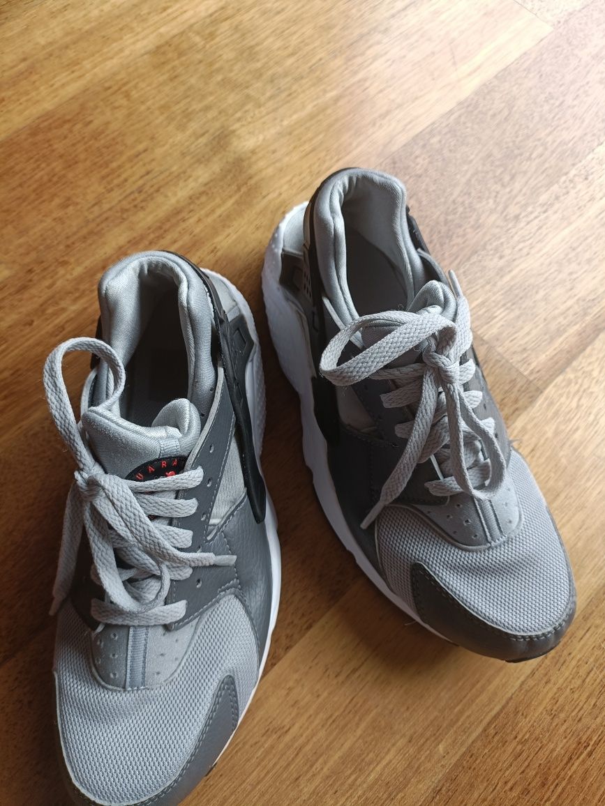 Buty Nike huarache E39. 24.5cm