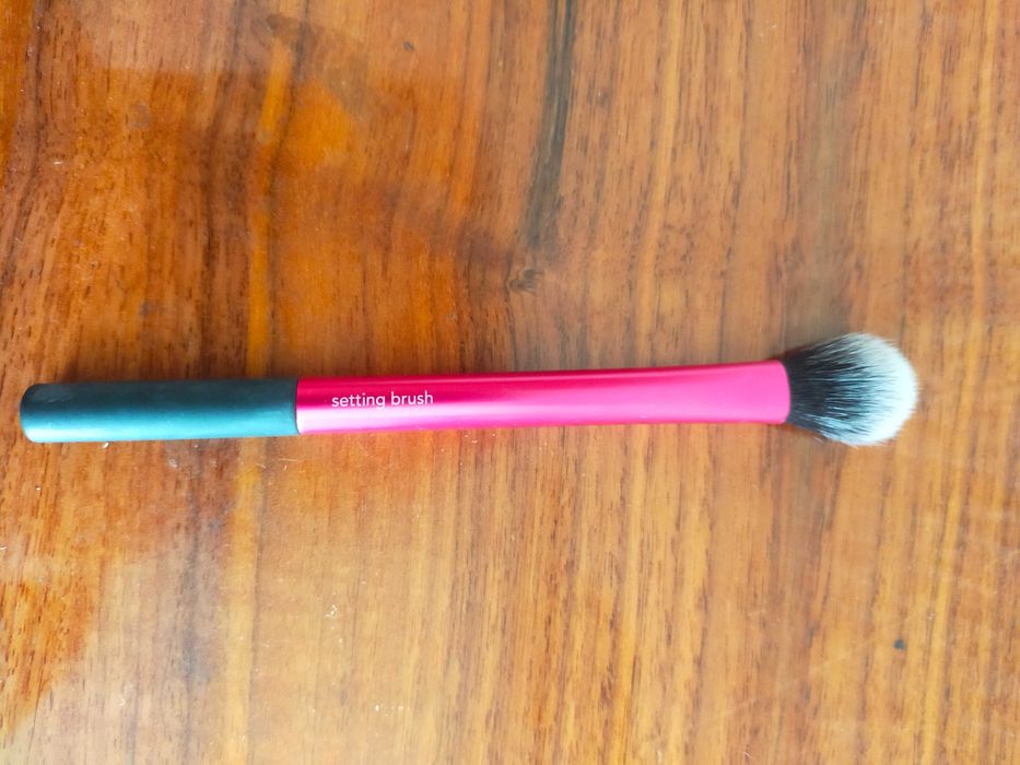 Новые Кисти для макияжа, тона, пудры, хайлайтера. Цены разные