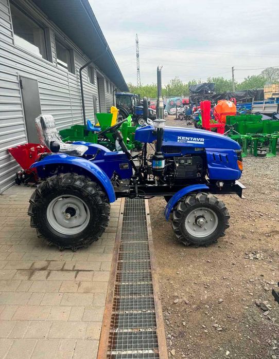 Мототрактор Кентавр 200 В +фреза +плуг 2к. Трактор, мінітрактор