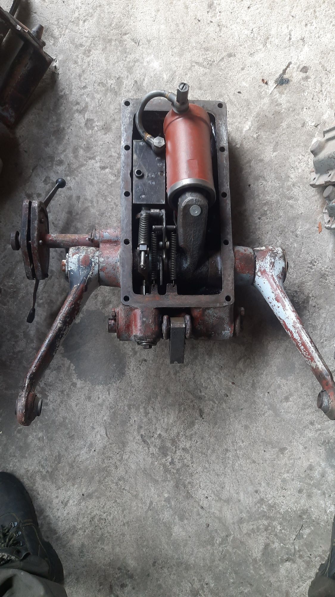 Ciagnik Ursus c-360 podnosnik kpl plecak c 355 3pk c 355 3p