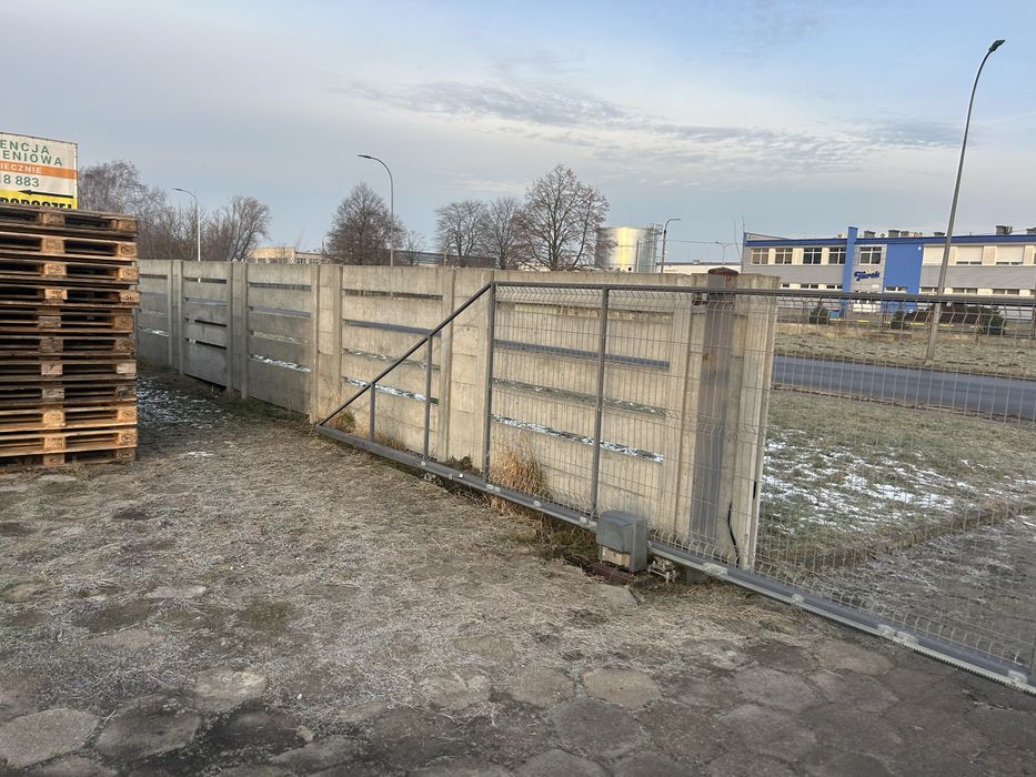 Brama przesuwna 6.1 światło