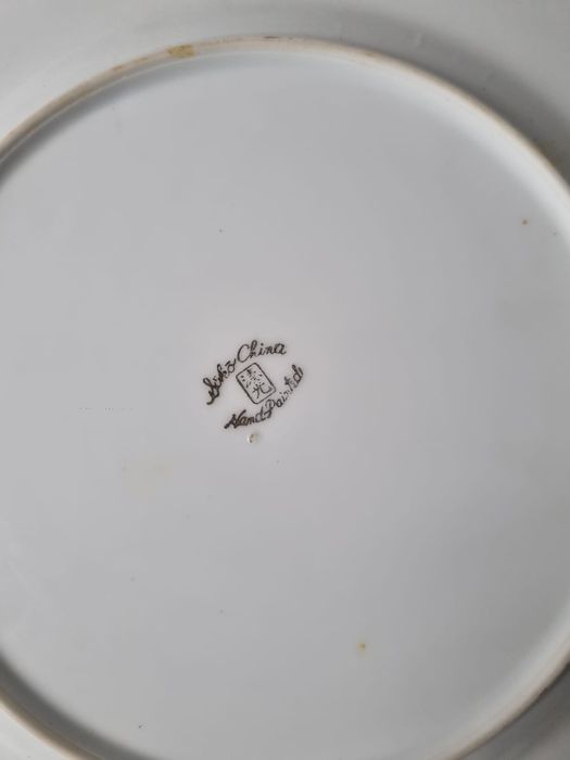 Pratos vários em Louça Decorativos ver todas fotos valor cada