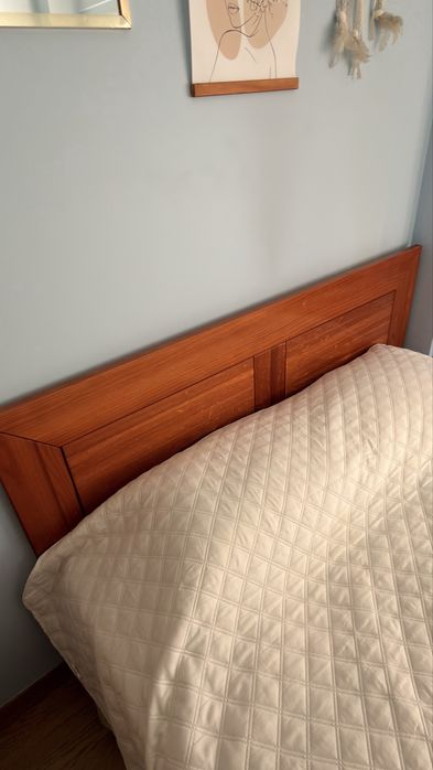 Cama de casal, com colchão