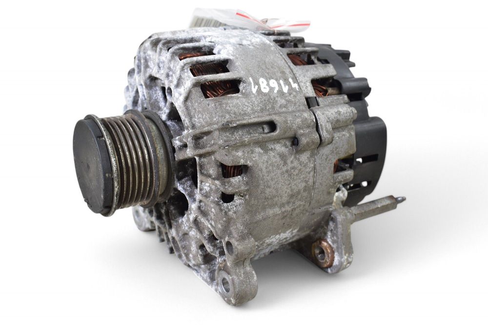 Alternator VW GOLF VI AUDI A3 8P SEAT LEON II 1.6 2.0 TDI 03L903023F