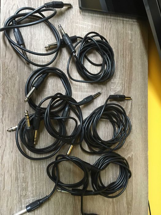 Perkusja elektroniczna - Okablowanie
