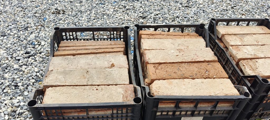 Płytki ze starej rustykalnej cegły 2.5m2