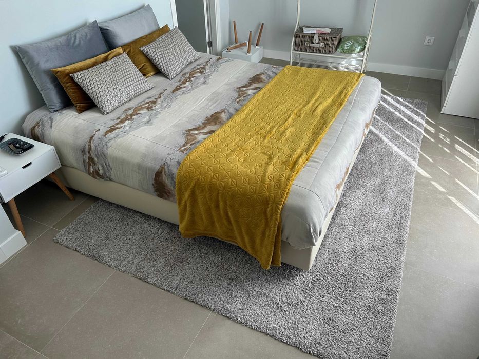 Quarto casal completo c/ cama 160x200 Com 2 colchões e sobre-colchão