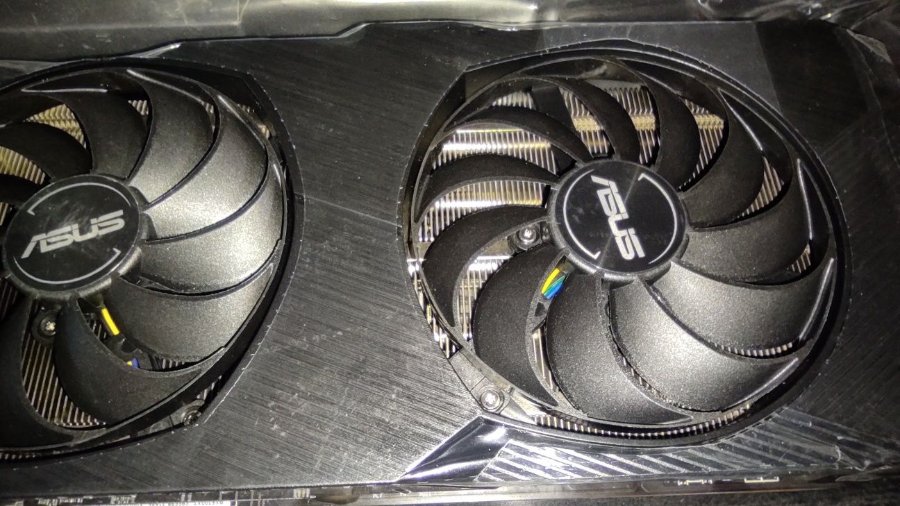 Видеокарта Asus Radeon RX 5700 XT Dual EVO OC.
