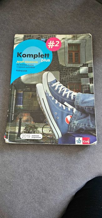 Język niemiecki "Komplett plus" #2, podręcznik.