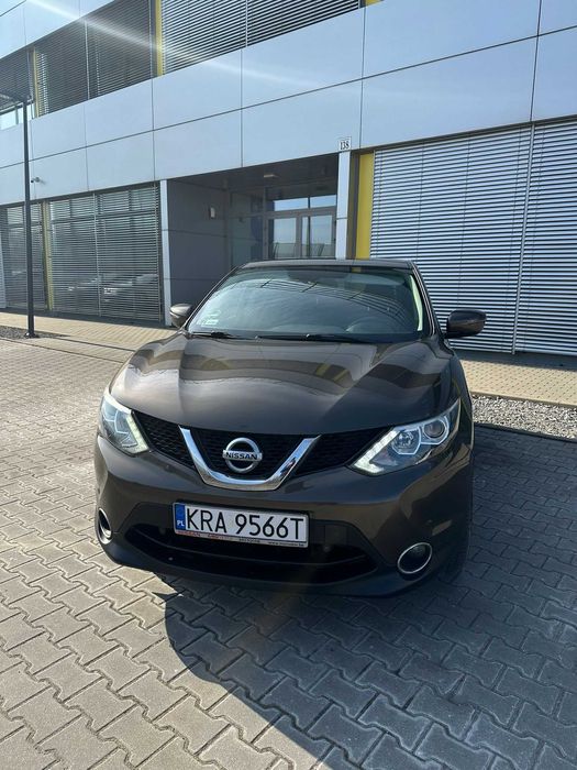 NISSAN QASHQAI 1.5 / niski przebieg
