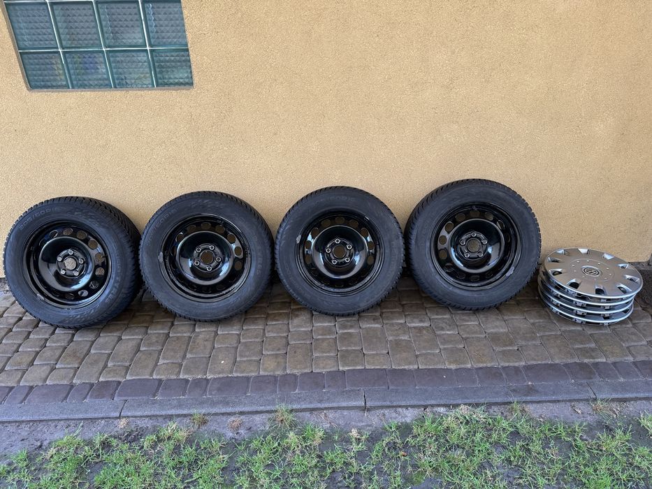 Шини Nokian 205/60/16 з дисками r16