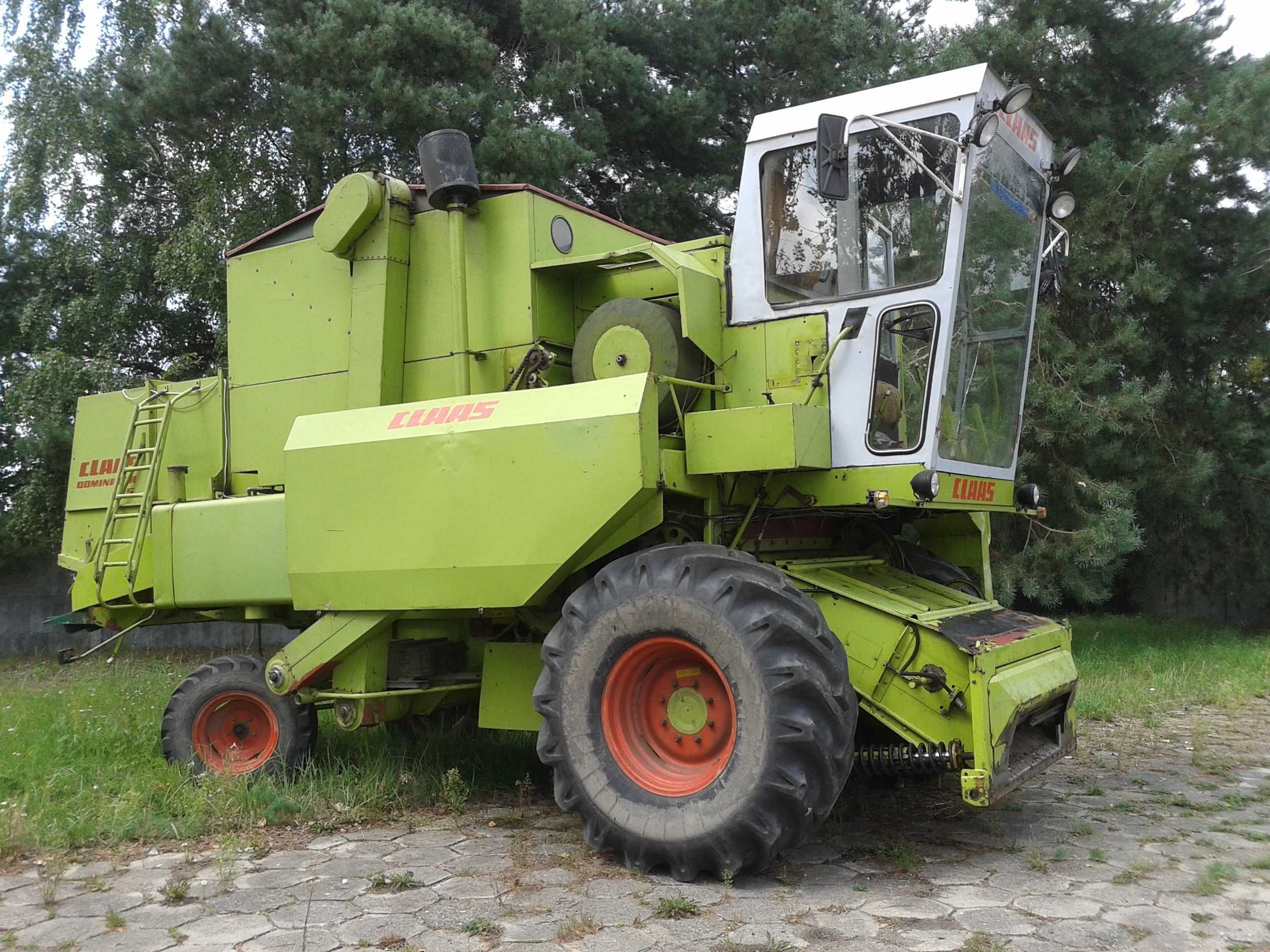 Claas dominator 85
