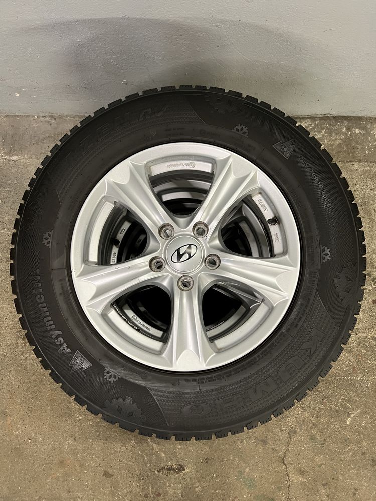 Opony Zima   215/70R16 100T  Kumho I’zen RV