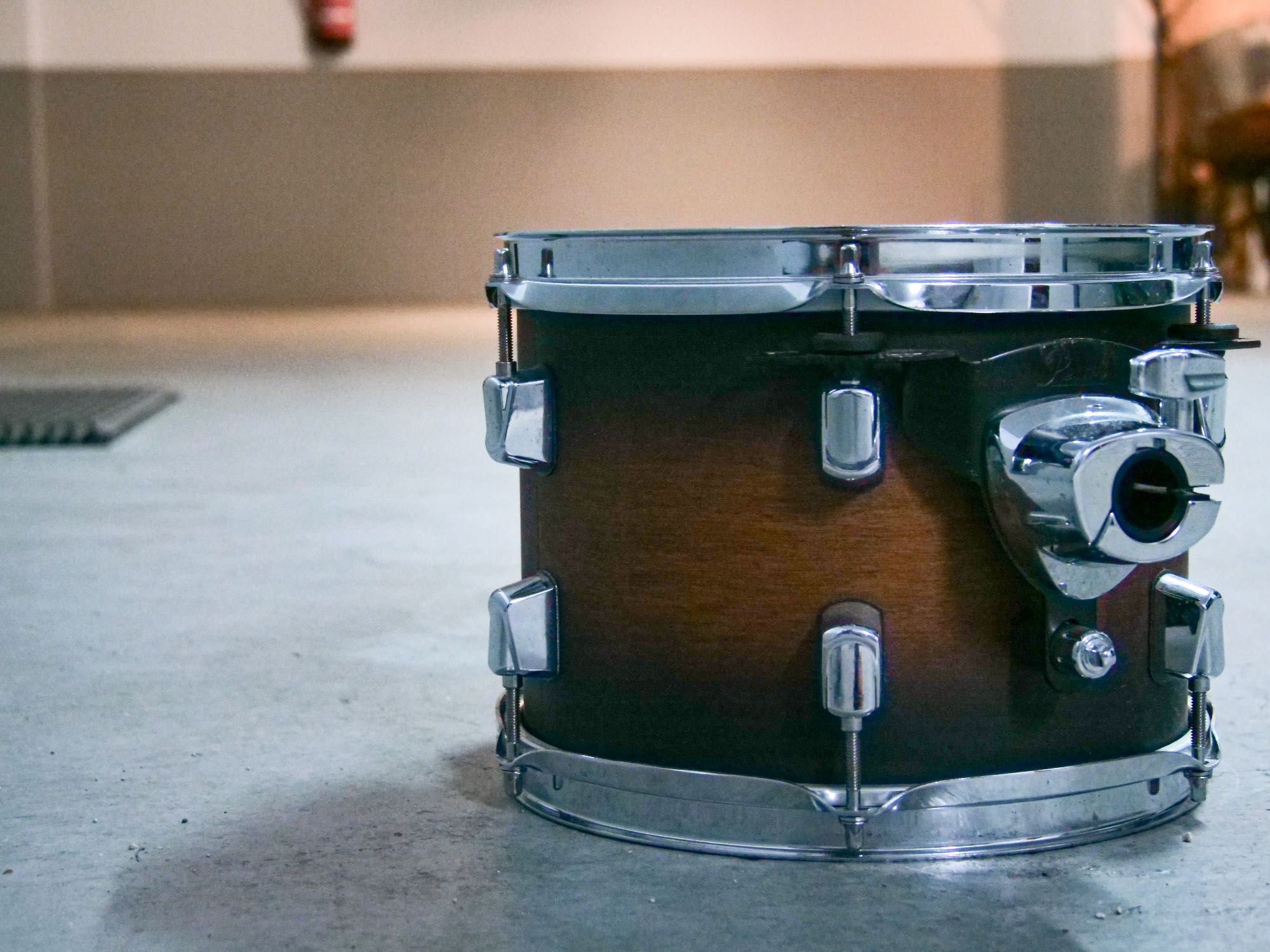 TIMABLAO 10 x 7” Pearl Decade Maple (com pele EVANS)