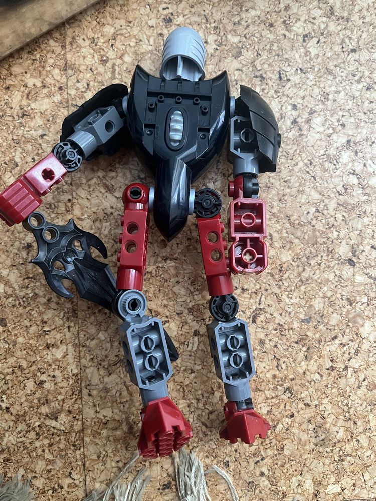 Lego Bionicle figurka