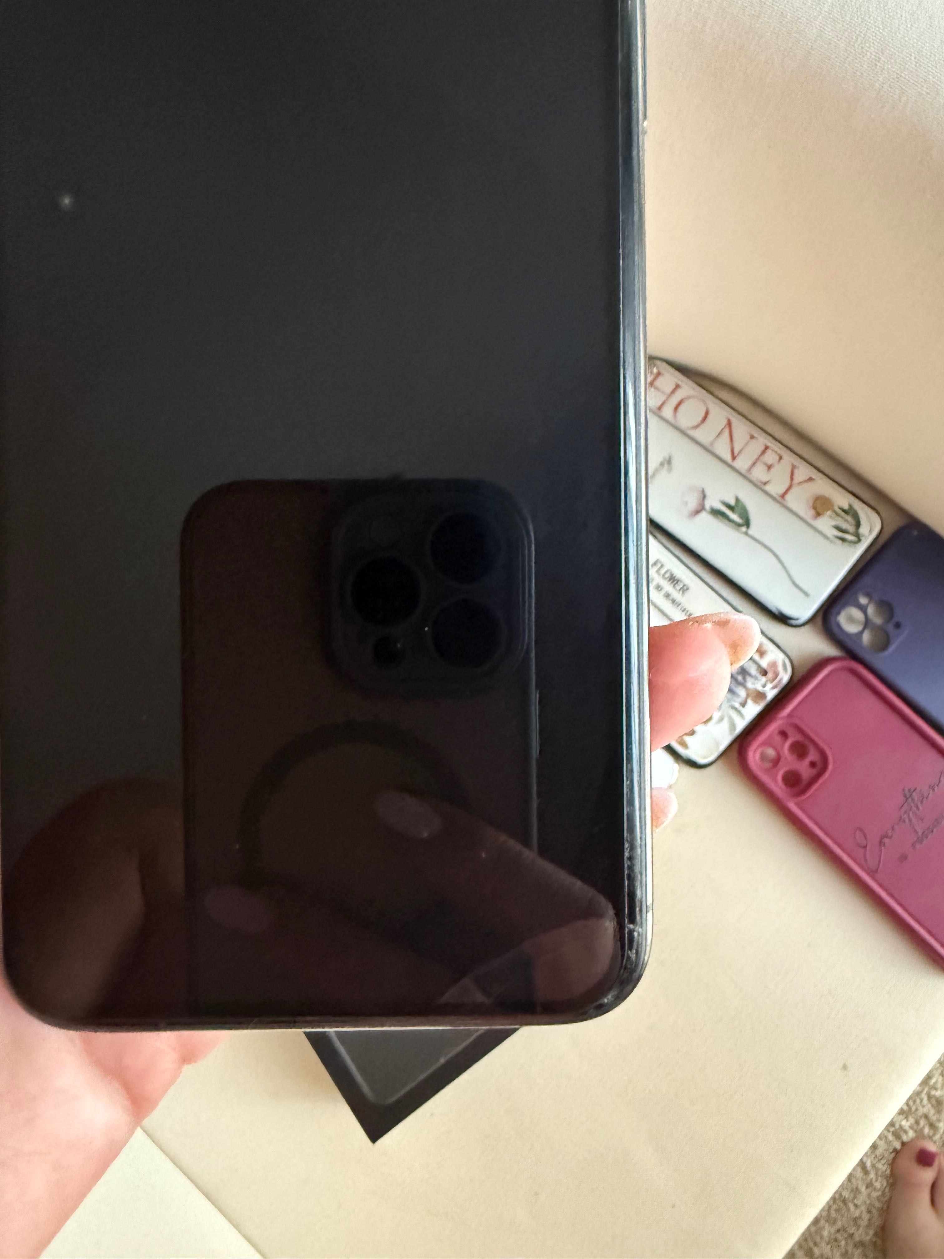 Продам iPhone 11Pro Max 256Gb пам’яті , у кольорі Graphite