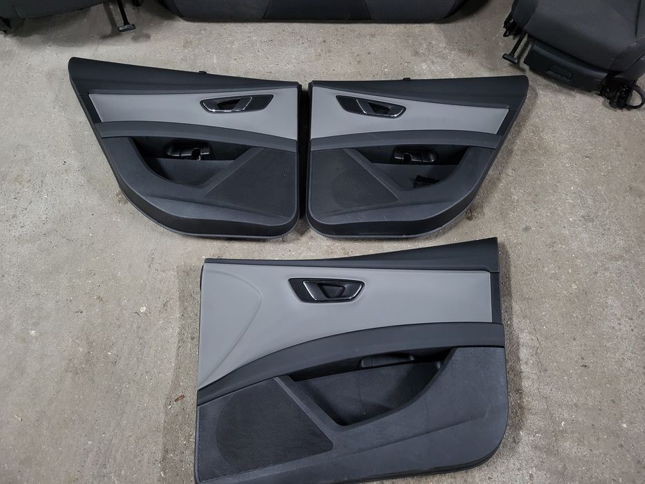 Seat Leon 3 Kombi Fotele Boczki Półskóry