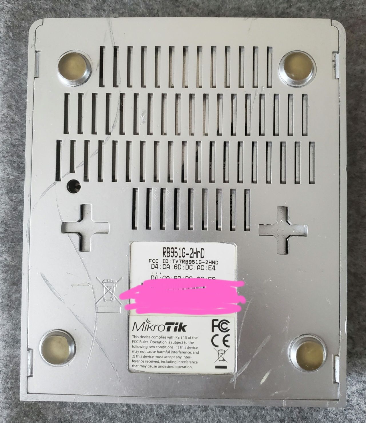 Wi-Fi роутер Mikrotik RB951G-2HD