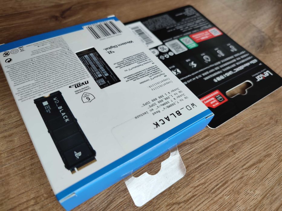 Karta microSDXC 64GB Lexar + dysk SSD WD BLACK SN850P 8TB + heatsink.