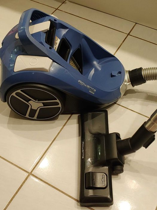 Пылесос без мешка ROWENTA Compact Power XXL RO4881EA