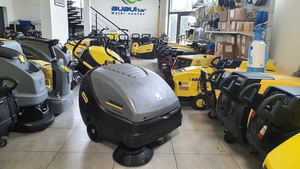 Zamiatarka KARCHER KM 85/50 W Bp BATERYJNA 2019 ROK