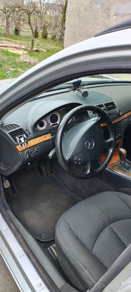 Mercedes E klasa w211 3.2 CDI