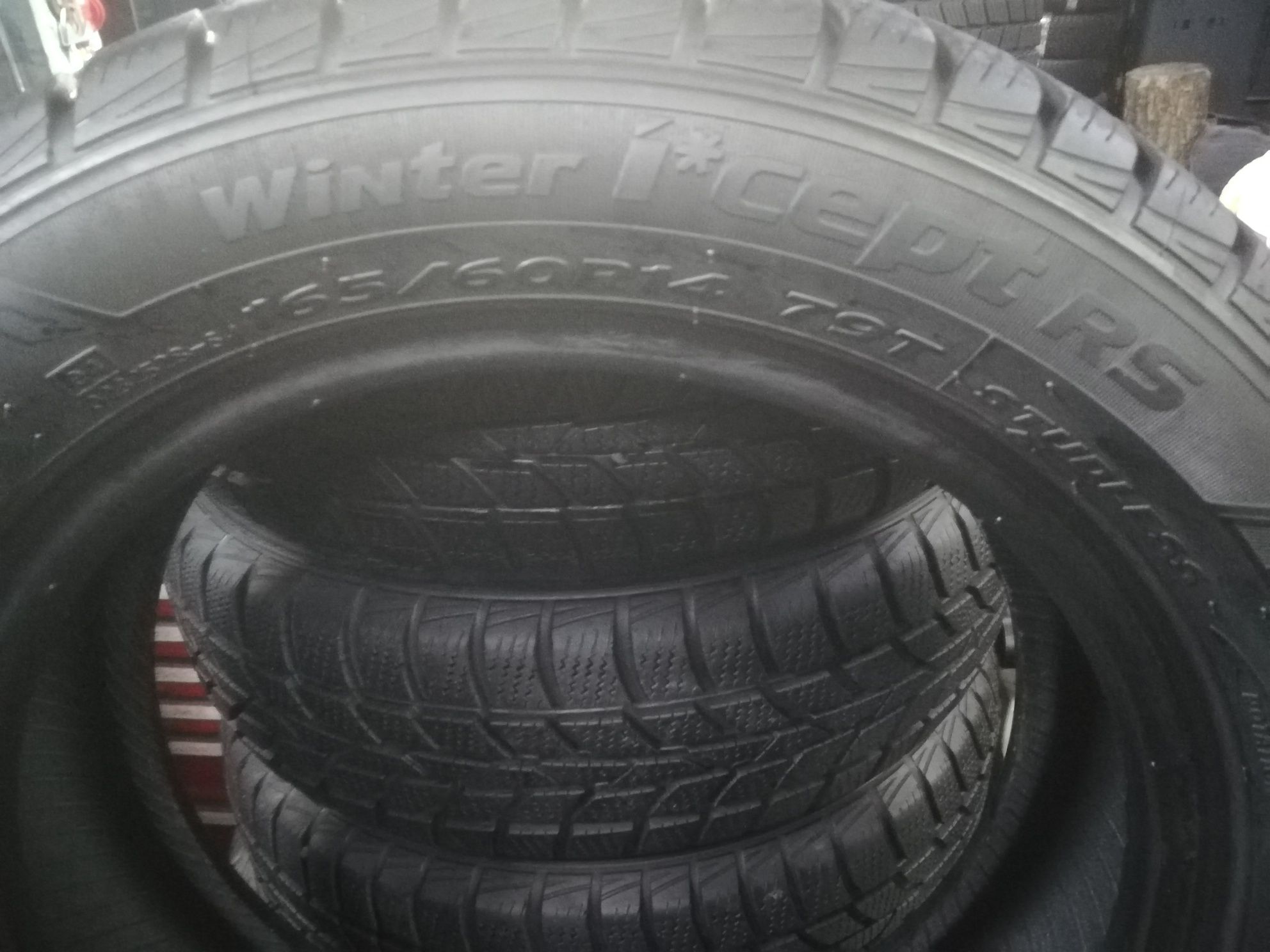 Opony zimowe 165/60R14 Hankook Winter I^Cept RS 7 mm ładne