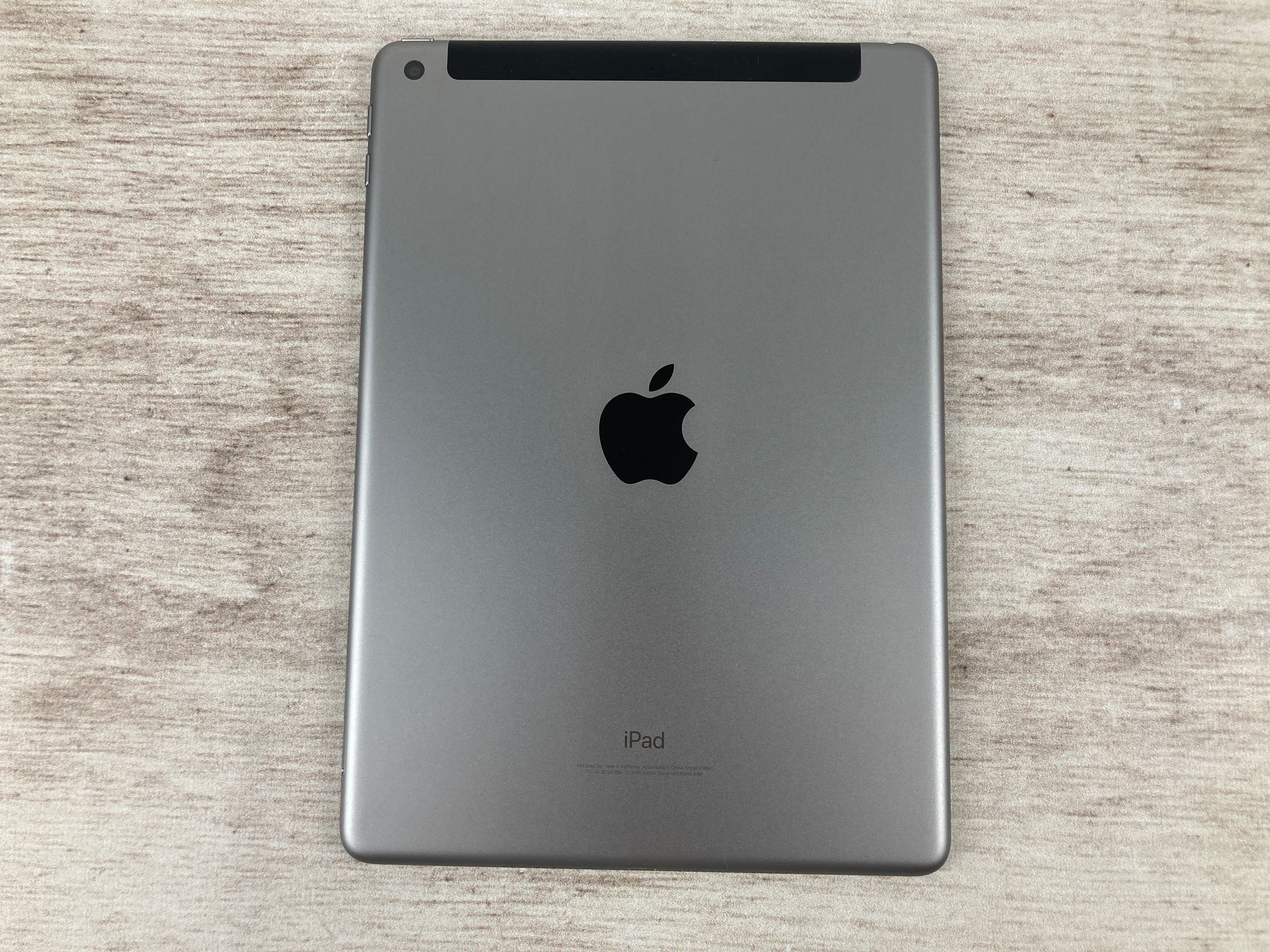 Планшет Apple iPad 6th 2018, 32GB, LTE, Space Gray