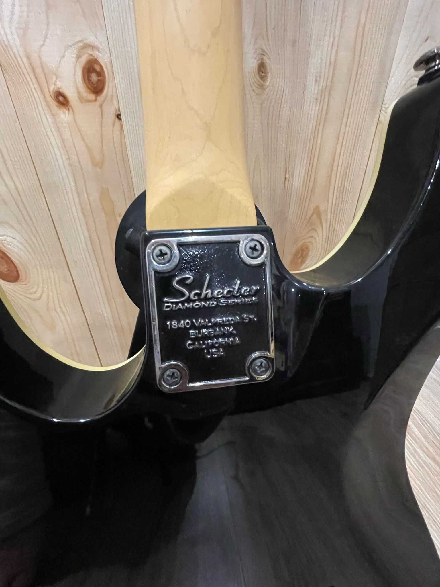 Schecter C-1 Diamond - gitara elektryczna