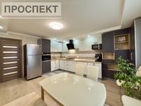 Продам 2-х кімн.квартиру 68 м2 з ремонтом пр-т Лушпи 5. ( Автономка).